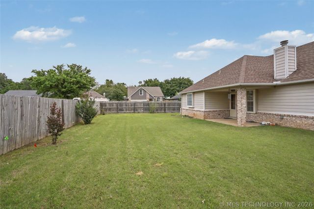 11862 S 269th East Avenue, Coweta, OK 74429