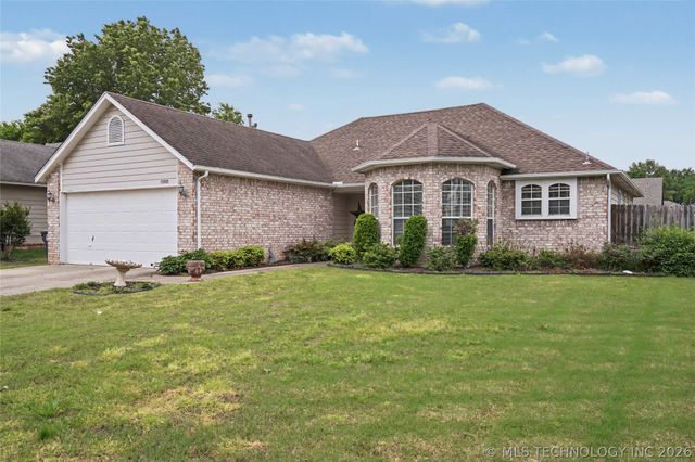 11862 S 269th East Avenue, Coweta, OK 74429