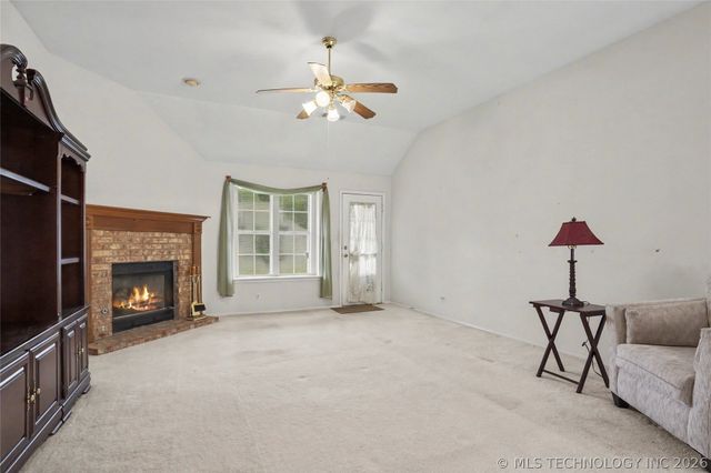 11862 S 269th East Avenue, Coweta, OK 74429