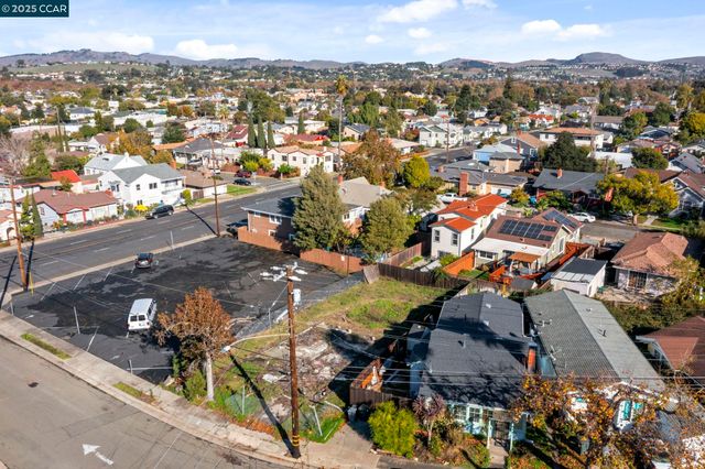 24 Tuolumne Street, Vallejo, CA 94590