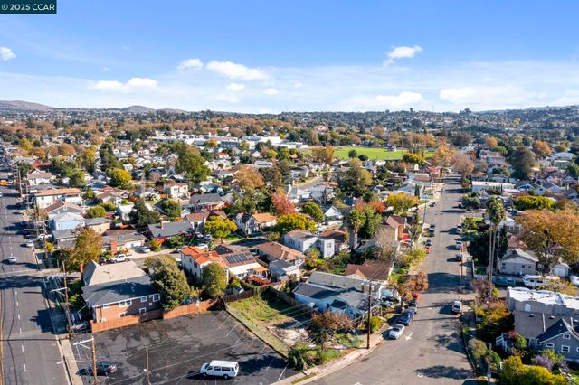 24 Tuolumne Street, Vallejo, CA 94590