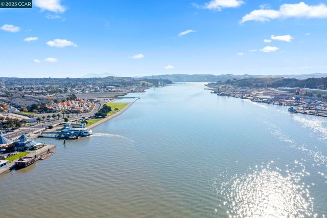 24 Tuolumne Street, Vallejo, CA 94590