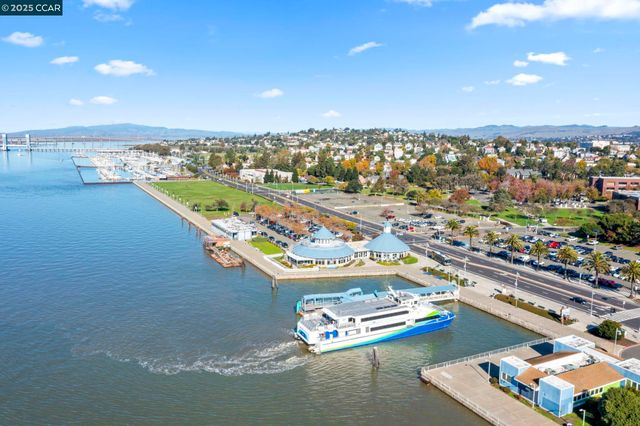 24 Tuolumne Street, Vallejo, CA 94590