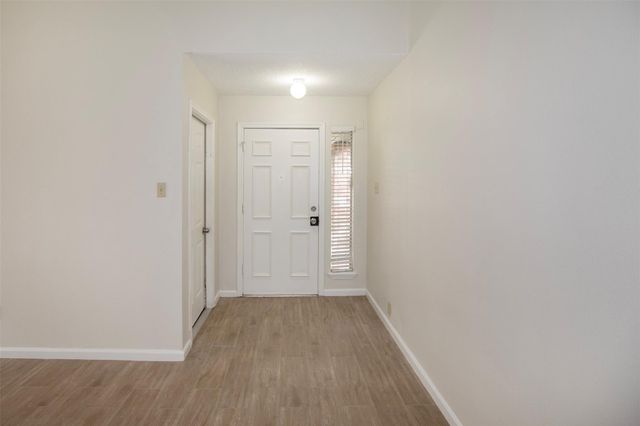 15106 Silverman Street, Webster, TX 77598