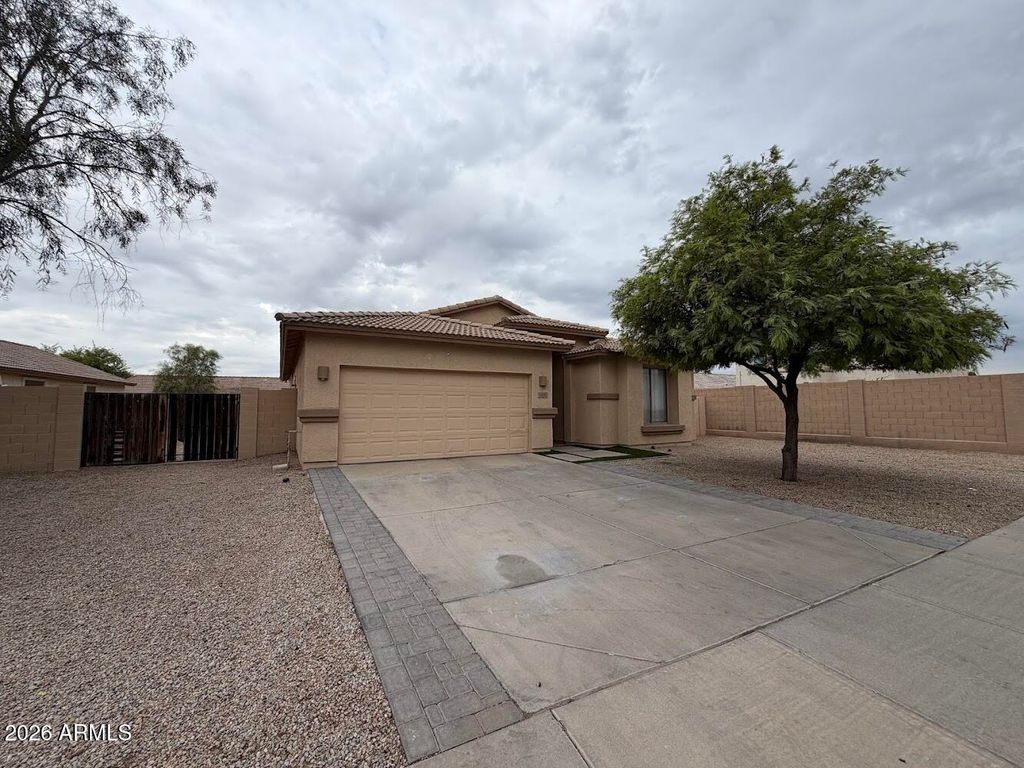 3202 S 104th Avenue, Tolleson, AZ 85353