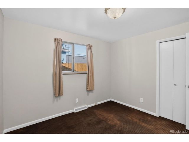 6942 W 68th Pl, Arvada, CO 80003