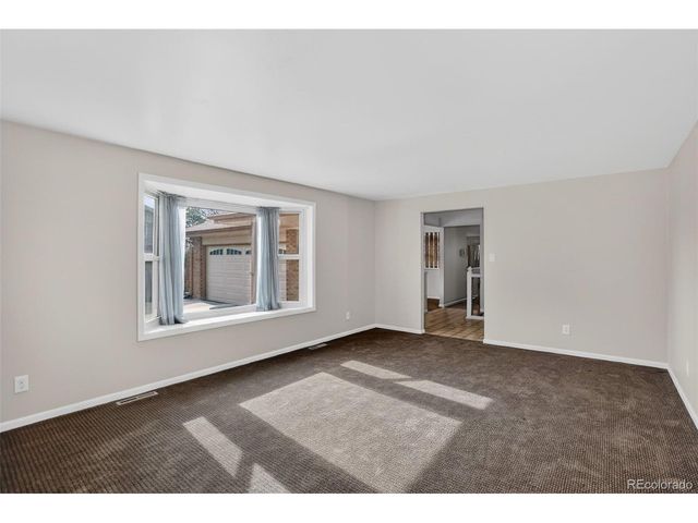 6942 W 68th Pl, Arvada, CO 80003