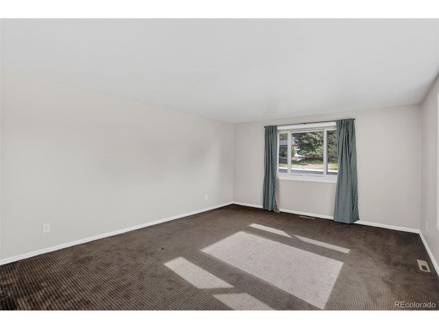 6942 W 68th Pl, Arvada, CO 80003
