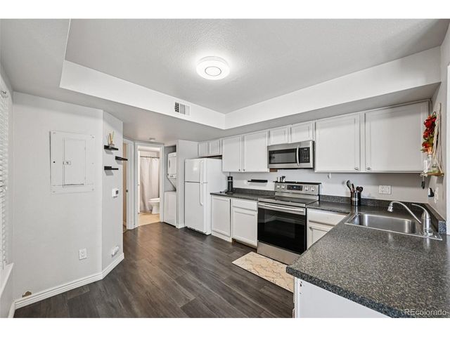 982 S Dearborn Way 14, Aurora, CO 80012