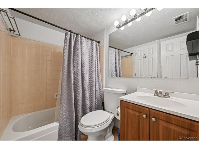 982 S Dearborn Way 14, Aurora, CO 80012