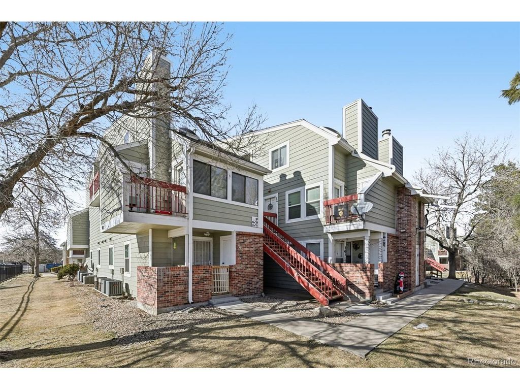 982 S Dearborn Way 14, Aurora, CO 80012