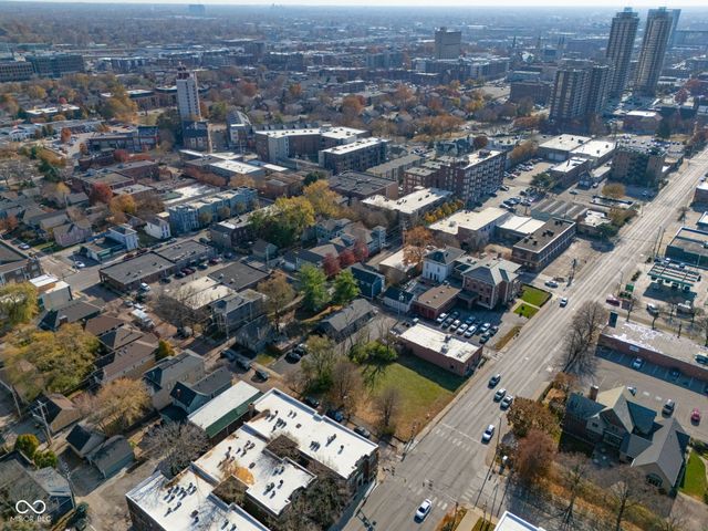985 N Delaware Street, Indianapolis, IN 46202