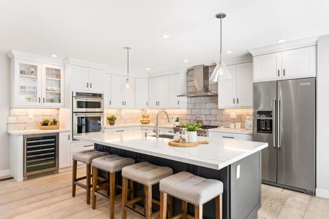 201 Miramontes Avenue, Half Moon Bay, CA 94019