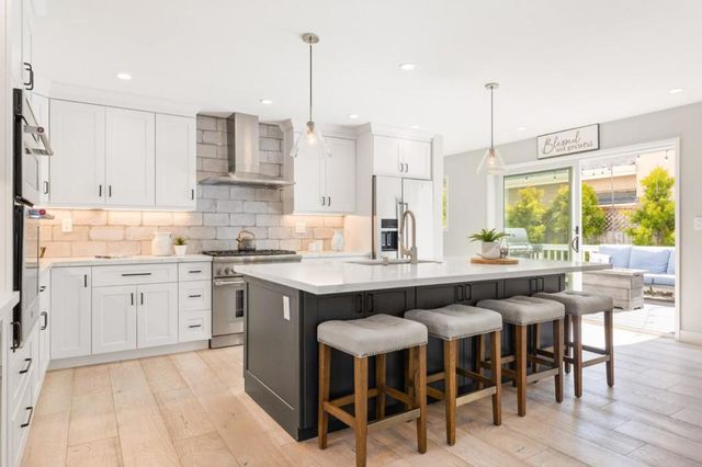 201 Miramontes Avenue, Half Moon Bay, CA 94019
