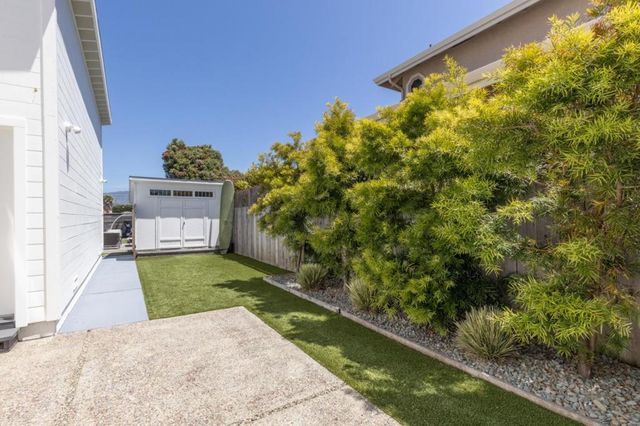 201 Miramontes Avenue, Half Moon Bay, CA 94019