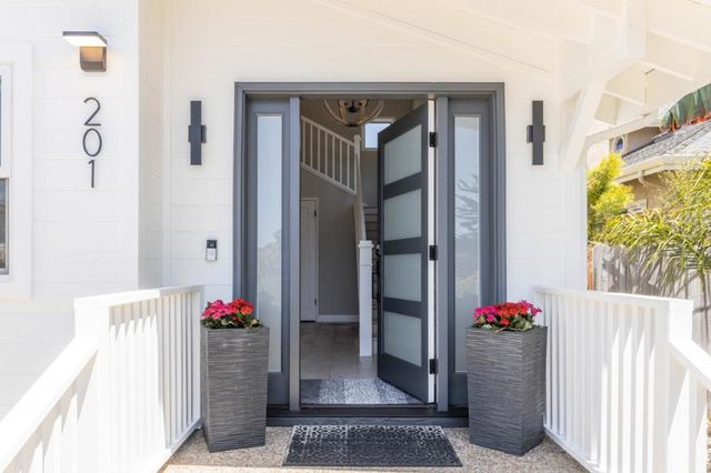 201 Miramontes Avenue, Half Moon Bay, CA 94019