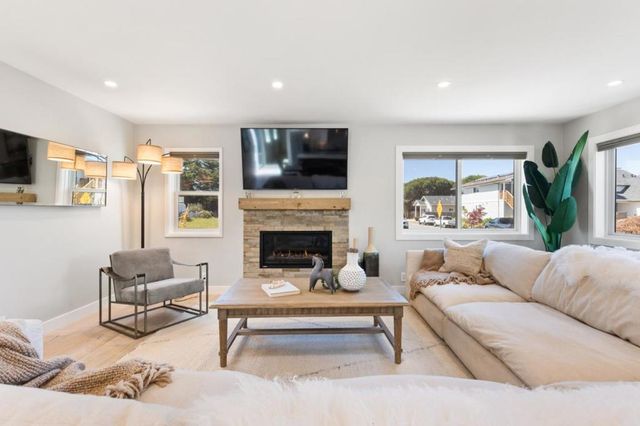 201 Miramontes Avenue, Half Moon Bay, CA 94019