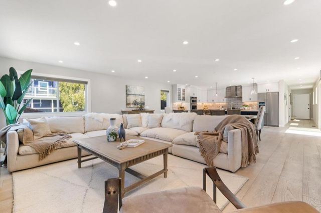 201 Miramontes Avenue, Half Moon Bay, CA 94019