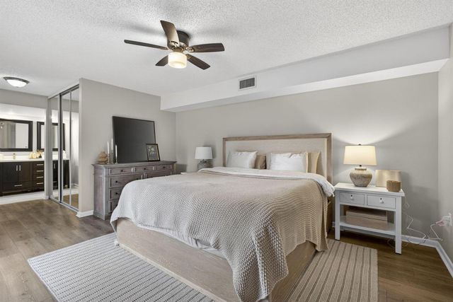 121 1st Terrace, Palm Beach Gardens, FL 33418