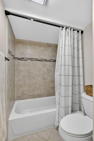 121 1st Terrace, Palm Beach Gardens, FL 33418