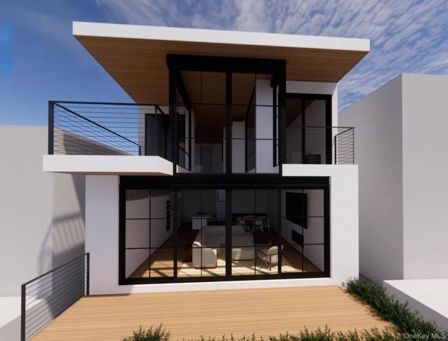 75-02 West Shore Road 2, Port Washington, NY 11050