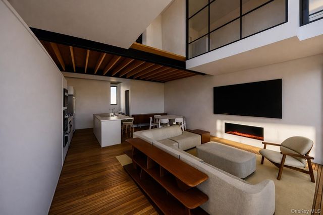 75-02 West Shore Road 2, Port Washington, NY 11050