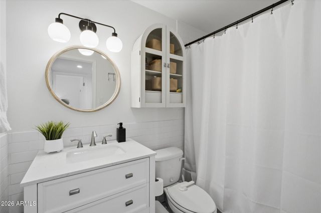 133 E ALAMEDA Drive, Tempe, AZ 85282