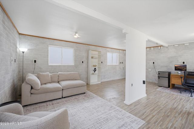 133 E ALAMEDA Drive, Tempe, AZ 85282