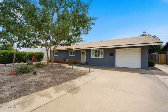 133 E ALAMEDA Drive, Tempe, AZ 85282