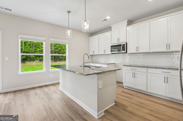 24 Rise Road, Adairsville, GA 30103