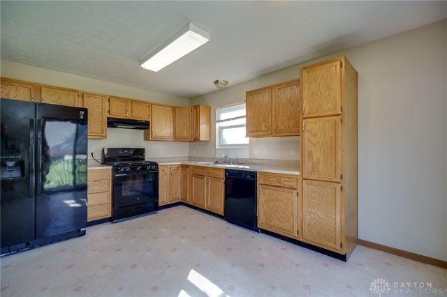 500 Thompson Drive, Fairborn, OH 45324