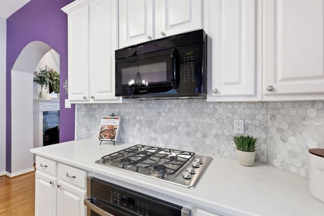 2307 Bristol Drive, Carrollton, TX 75006