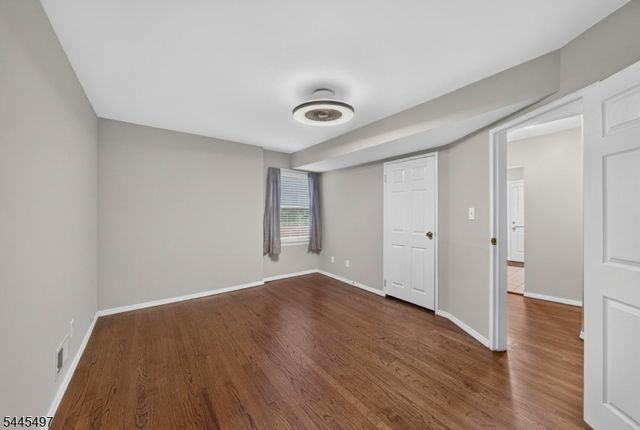 5 Stanford Dr, Bridgewater Twp., NJ 08807