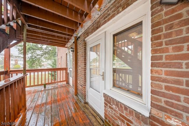 5 Stanford Dr, Bridgewater Twp., NJ 08807