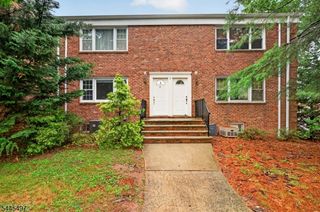 5 Stanford Dr, Bridgewater Twp., NJ 08807