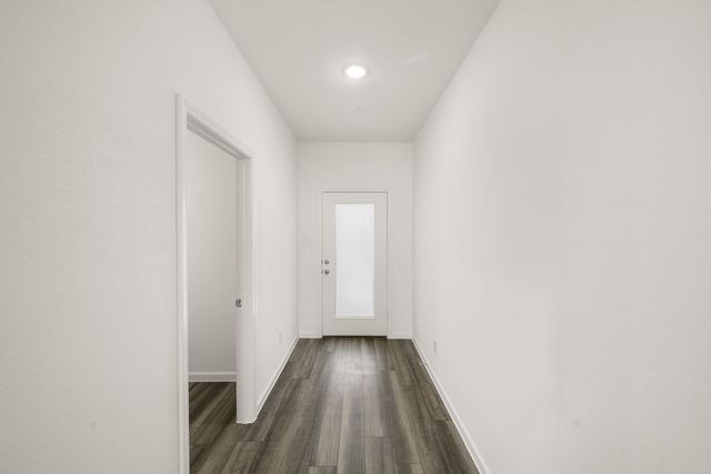 853 Pourtales Lane, Cedar Hill, TX 75104