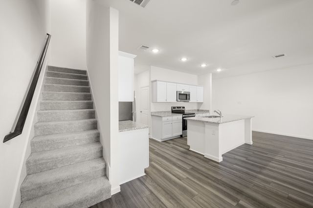 853 Pourtales Lane, Cedar Hill, TX 75104