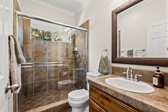 5033 Prairie Grass Way, Roseville, CA 95747