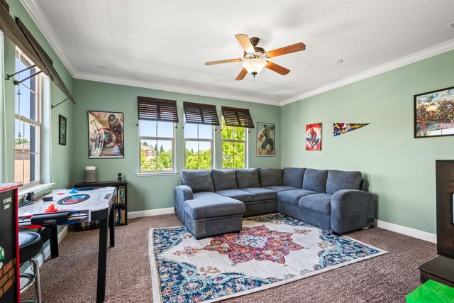 5033 Prairie Grass Way, Roseville, CA 95747