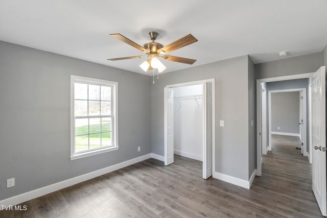 960 East Allens Bridge Road, Greeneville, TN 37743