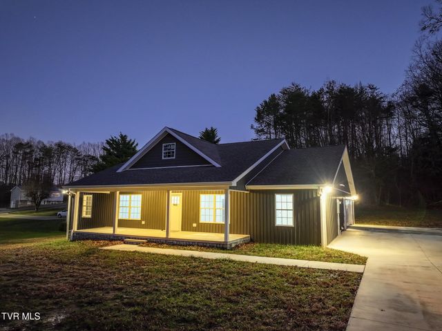 960 East Allens Bridge Road, Greeneville, TN 37743