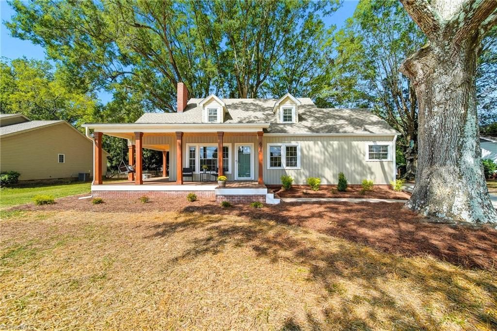 604 Salisbury Street, Kernersville, NC 27284