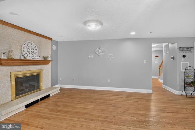 17316 AMITY DR, Gaithersburg, MD 20877