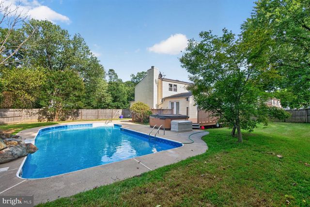 17316 AMITY DR, Gaithersburg, MD 20877