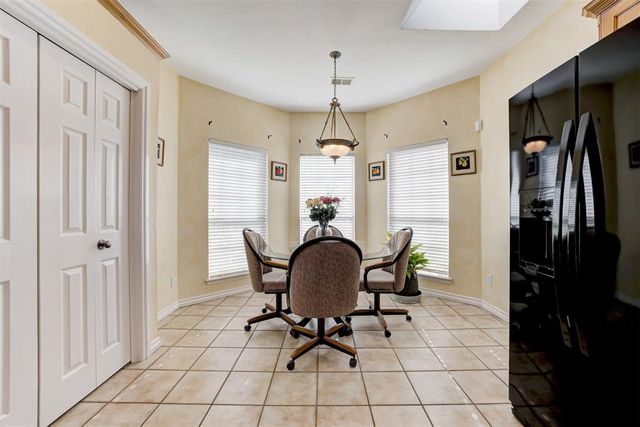 1137 Pinehurst Drive, Norman, OK 73072