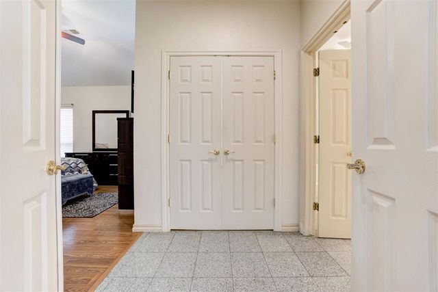 1137 Pinehurst Drive, Norman, OK 73072