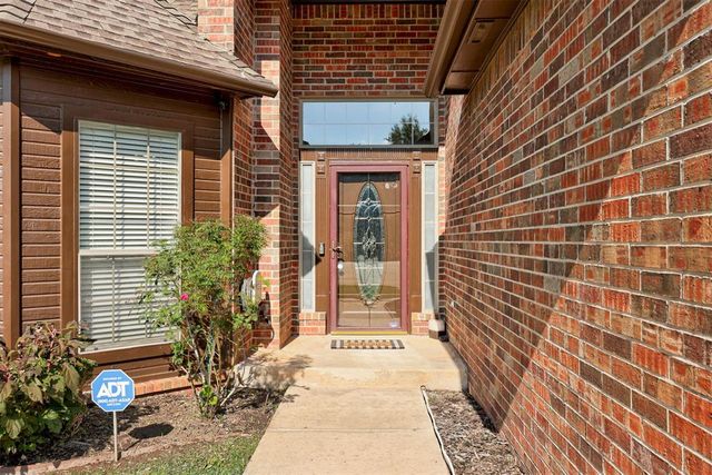1137 Pinehurst Drive, Norman, OK 73072