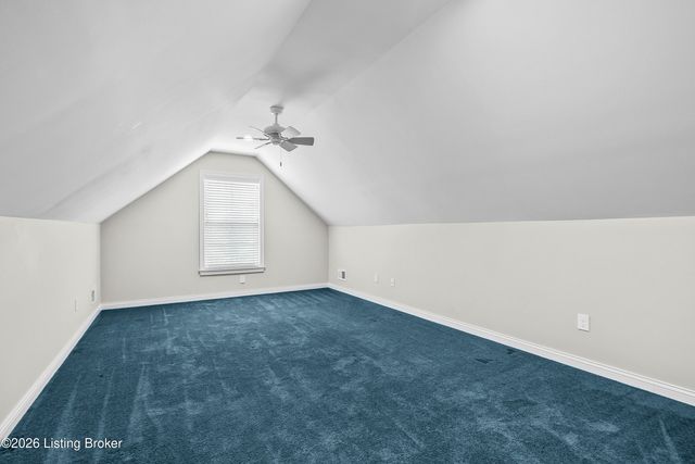 842 Artisan Pkwy, La Grange, KY 40031