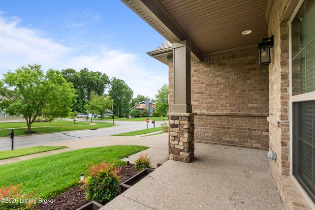 842 Artisan Pkwy, La Grange, KY 40031