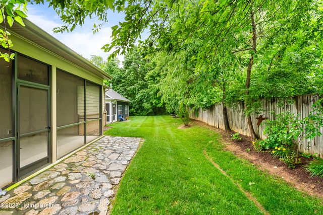 842 Artisan Pkwy, La Grange, KY 40031